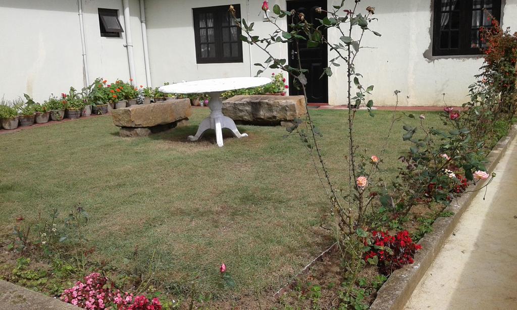 Avon Field Holiday Bungalow Nuwara Eliya Exterior foto